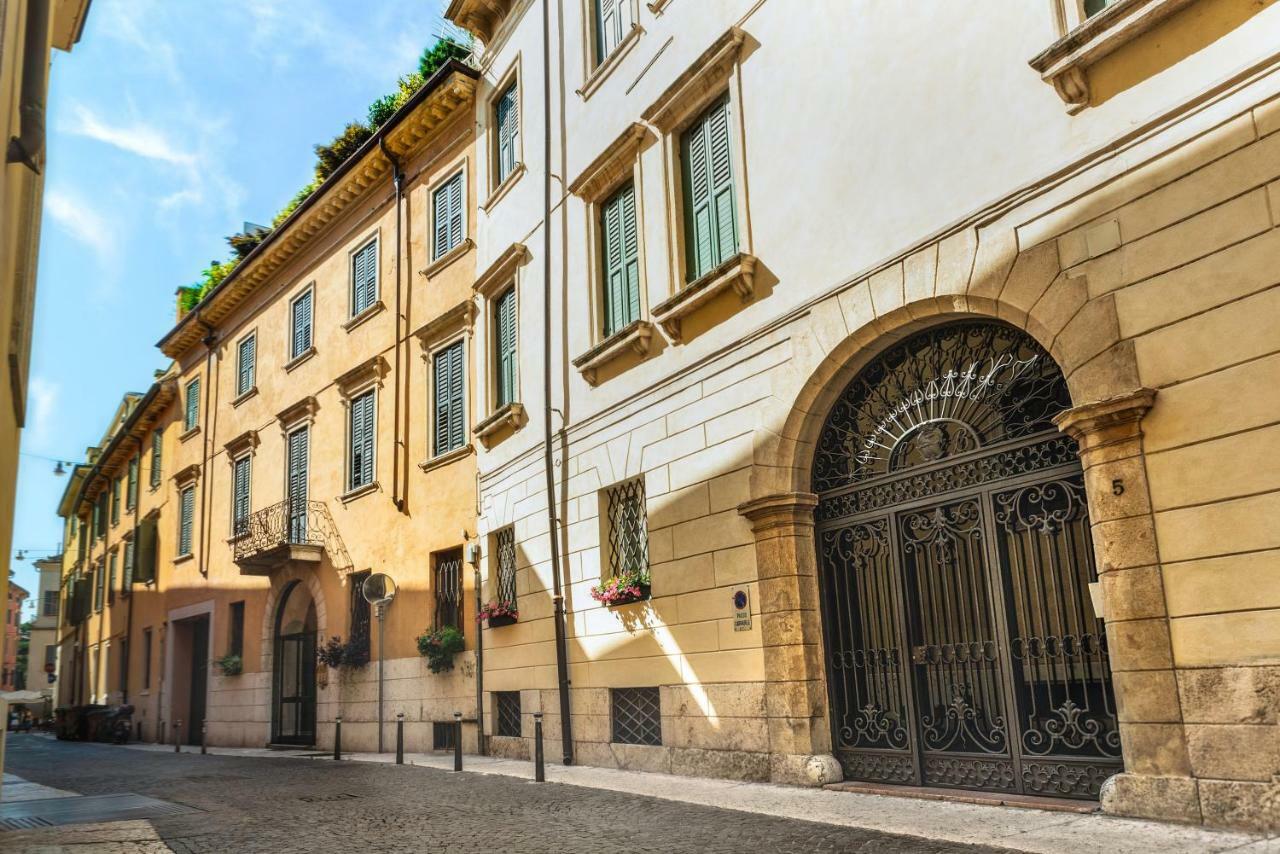 Fratta5 Luxury Apartment Verona Eksteriør bilde