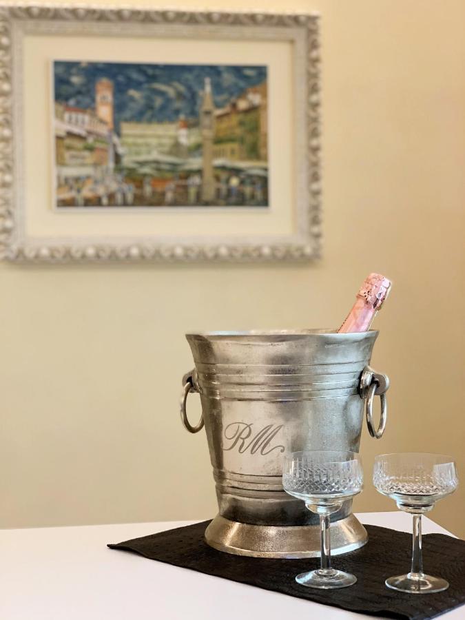 Fratta5 Luxury Apartment Verona Eksteriør bilde